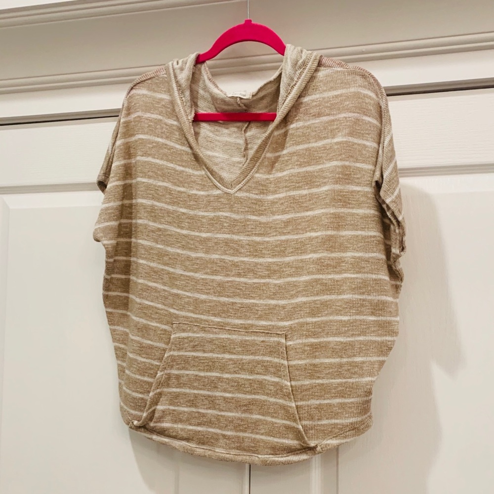 Thin sweater top